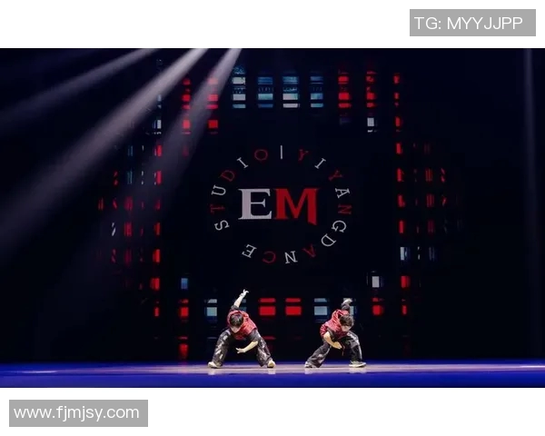 重庆街舞队实力引发热议舞者们的努力与争议交织的故事