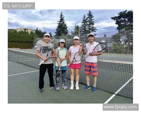 重庆网球队的拼搏之路:一段关于梦想与坚持的网球纪实故事 重庆网球队的拼搏之路:一段关于梦想与坚持的网球纪实故事