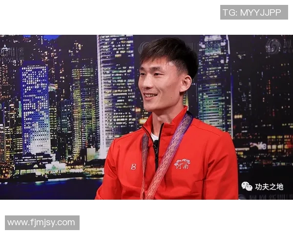 黄静回顾乒乓球辉煌历程与心路历程的专访分享