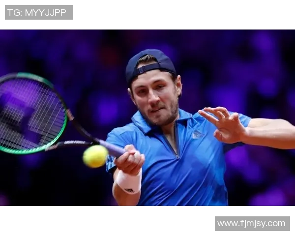 武汉网球队团队协作深度解析与其他球队的对比研究 武汉网球队团队协作深度解析与其他球队的对比研究