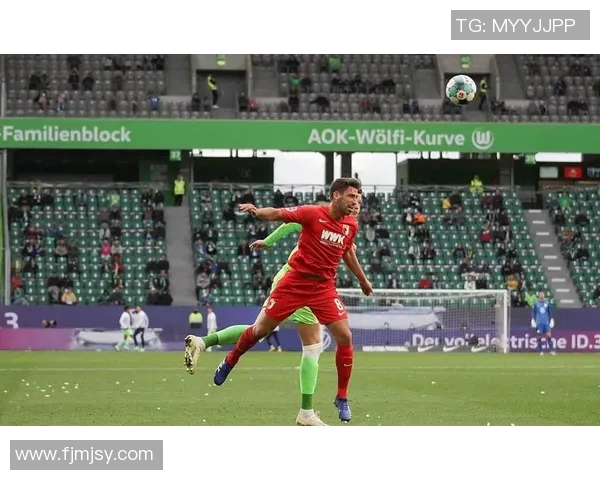 前进之鹰与鹿特的激烈对决展现足球魅力与团队精神的巅峰较量 前进之鹰与鹿特的激烈对决展现足球魅力与团队精神的巅峰较量